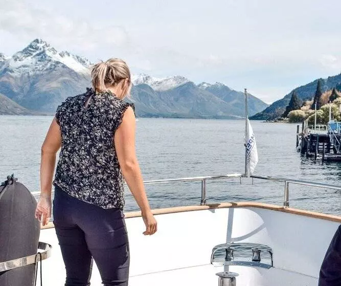 Отель Pacific Jemm   Luxury Super Yacht