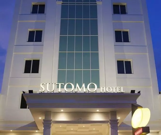 هتل Sutomo
