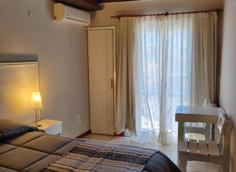 ホテル Tirol D'andrea