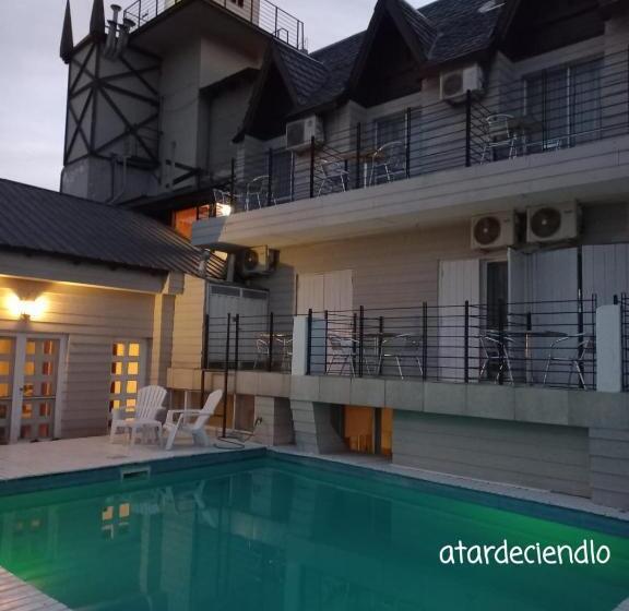 ホテル Tirol D'andrea