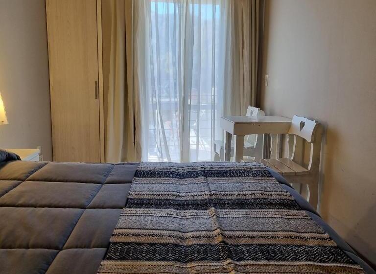 ホテル Tirol D'andrea