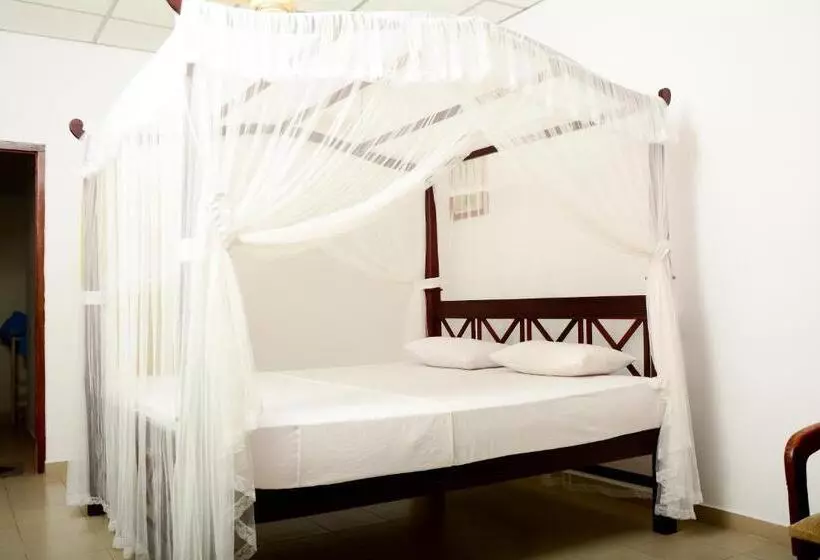 Hotelli Ykd Tourist Rest