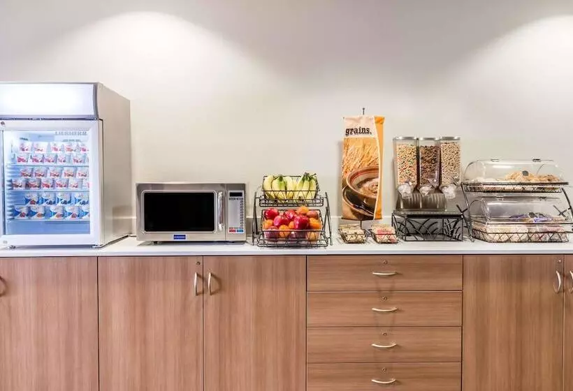 Microtel Inn & Suites By Wyndham Beaver Falls