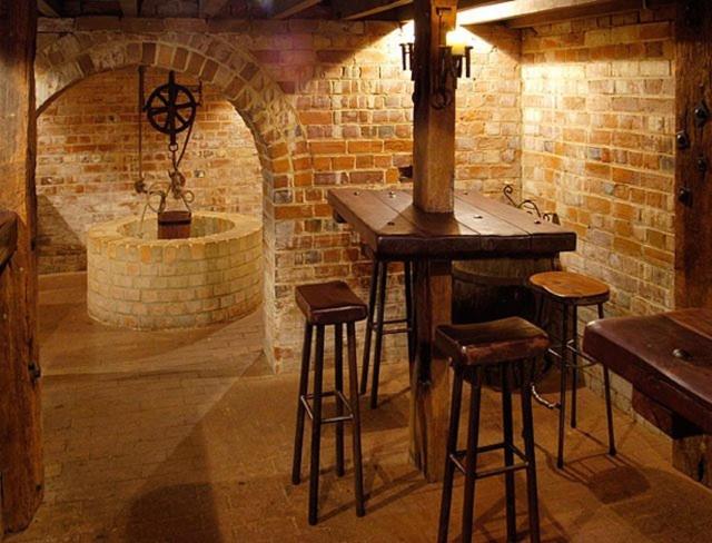 מוטל Rose & Crown