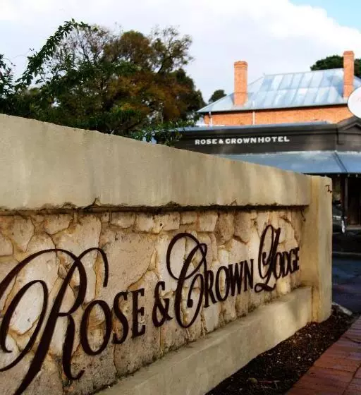 Motel Rose & Crown