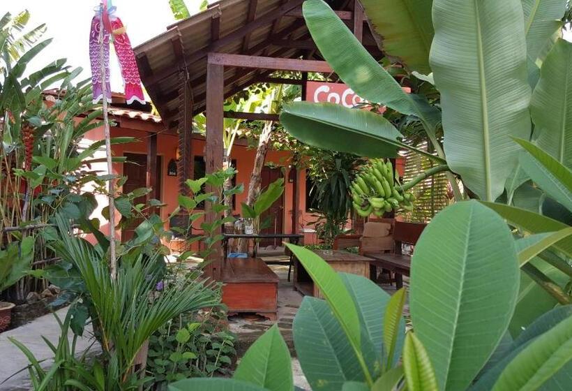 فندق على الطريق The Coconut Langkawi