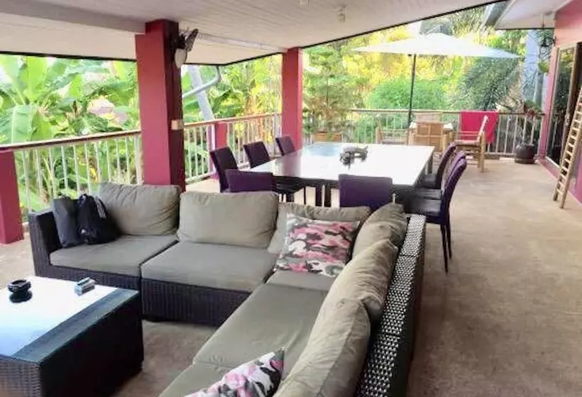 펜션 Pink House Breakfast Include