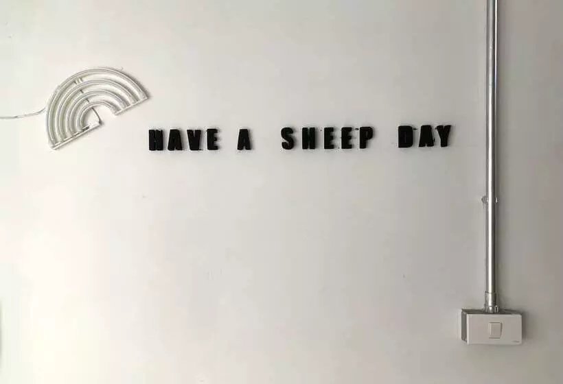 Majatalo Sleep Sheep Phuket Hostel Sha