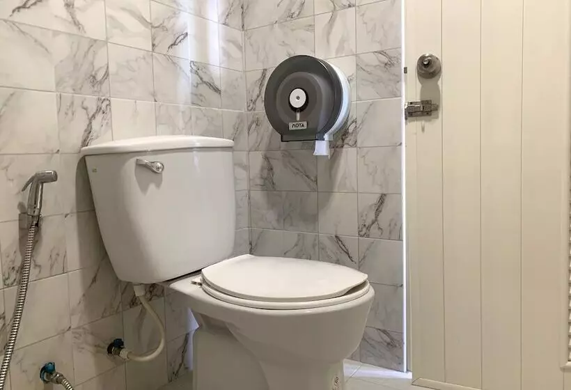 Majatalo Sleep Sheep Phuket Hostel Sha