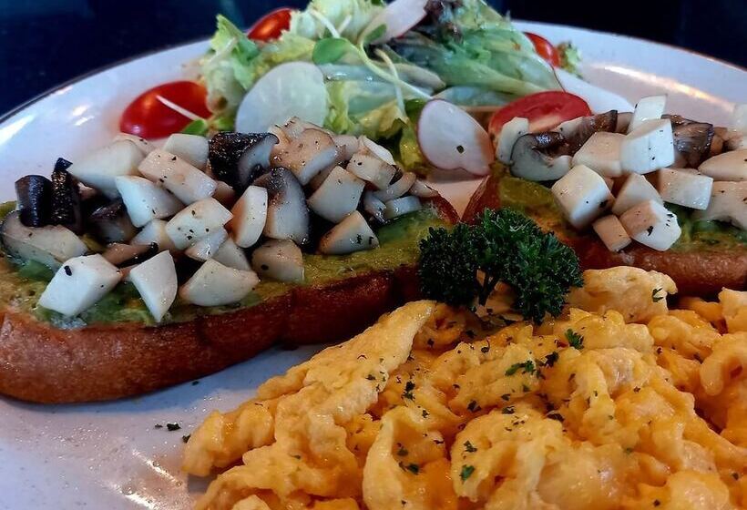 Signature Phuket Resort