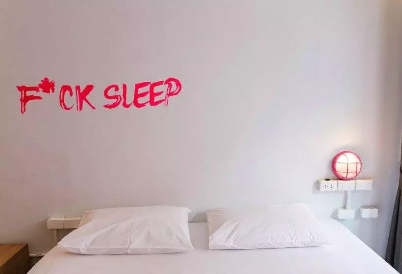 Hospedaria Slumber Party Phi Phi