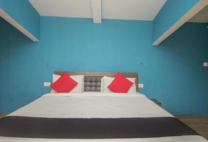 Collection O Hotel Oak Ridge