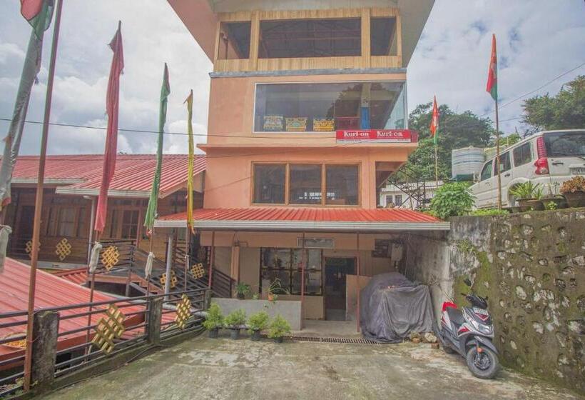 Collection O Hotel Oak Ridge