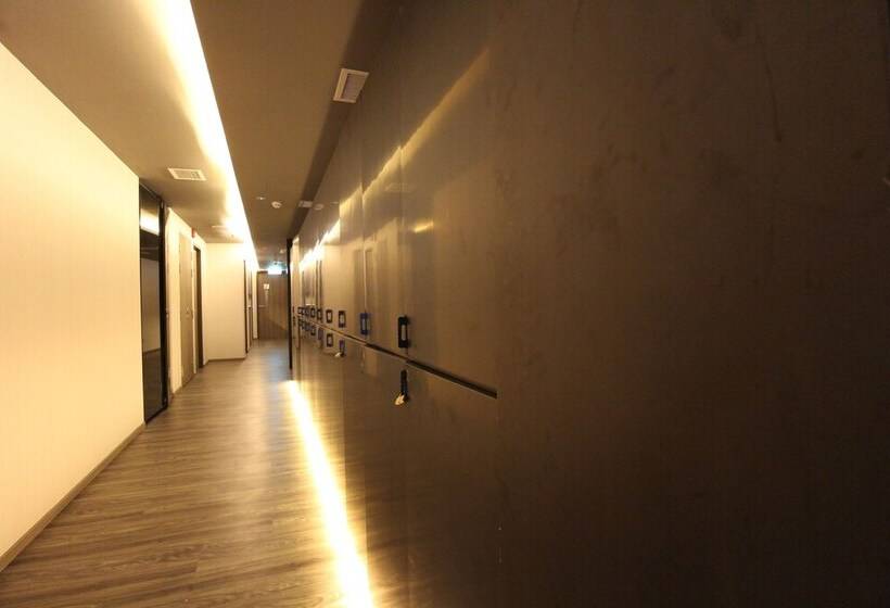 هتل St Signature Tanjong Pagar, Dayuse, 8 Hours, 10am 6pm