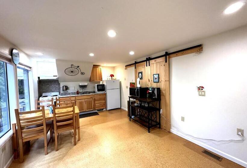 بنسيون Green Garden