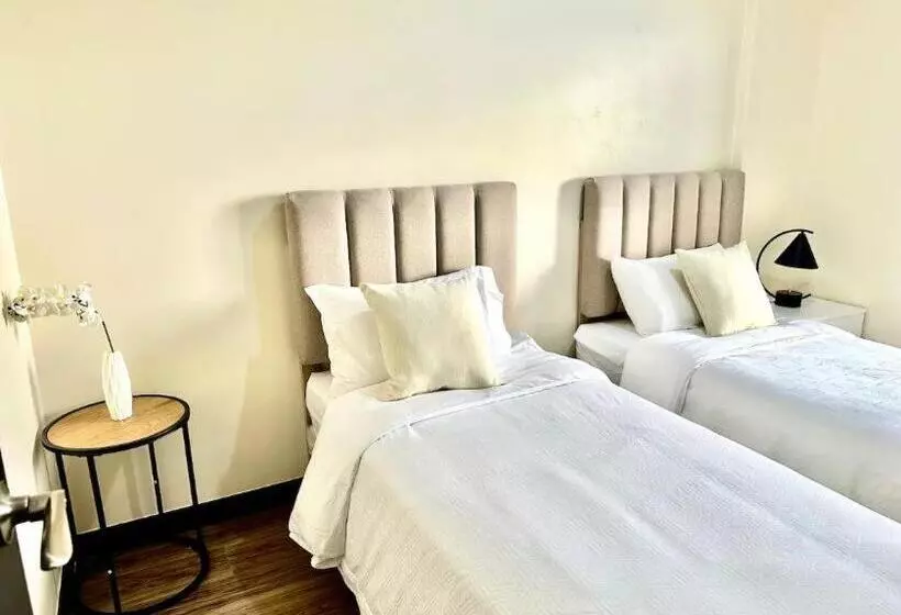 Two Suite At Bristle Ridge   Baguio City 2br