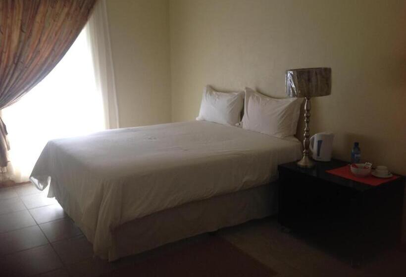 Aamiaismajoitus (B&B) La Picasso