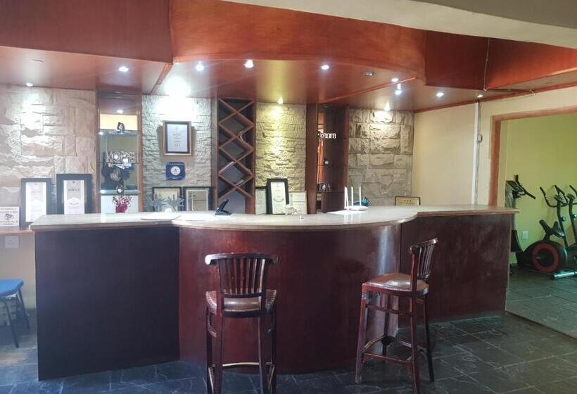 Aamiaismajoitus (B&B) La Picasso