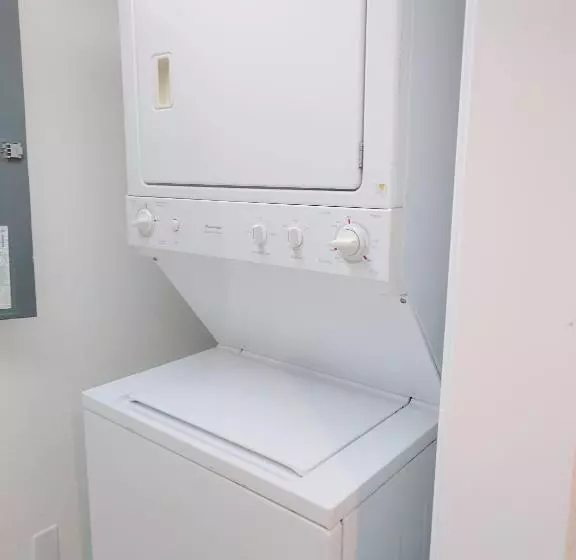 هتل Alupang Beach Tower, Upgraded Units