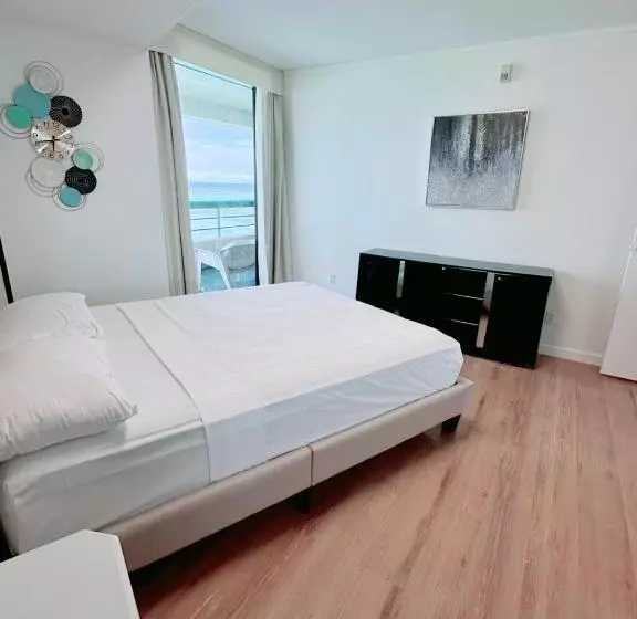 هتل Alupang Beach Tower, Upgraded Units