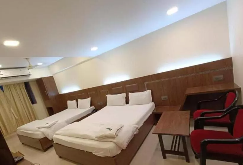 Hotelli Metro Palace