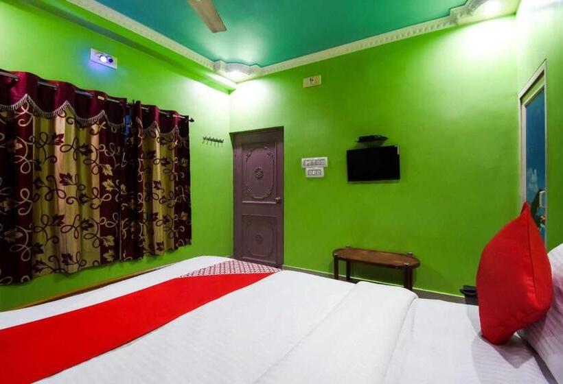 Отель Collection O Sahana