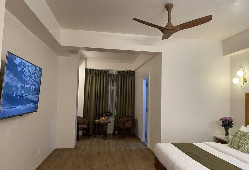 ホテル Pegasus Crown