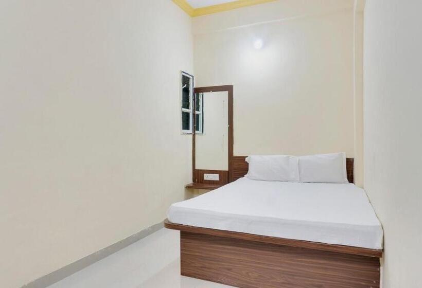 Szálloda Spot On Sayadri Lodge