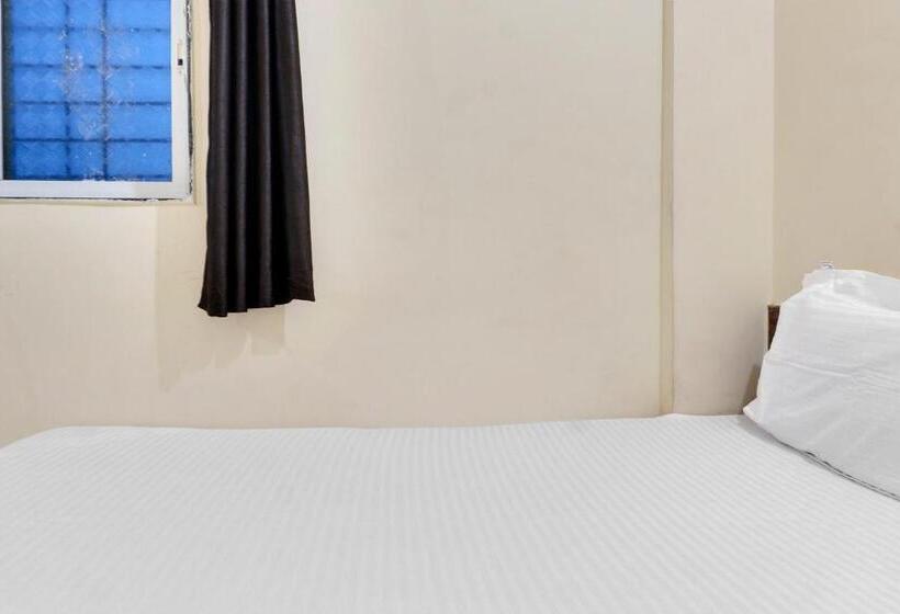 Szálloda Spot On Sayadri Lodge