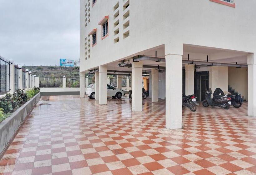 Szálloda Spot On Sayadri Lodge