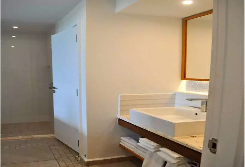 Hotelli The One Gallery