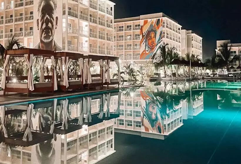 Hotelli The One Gallery