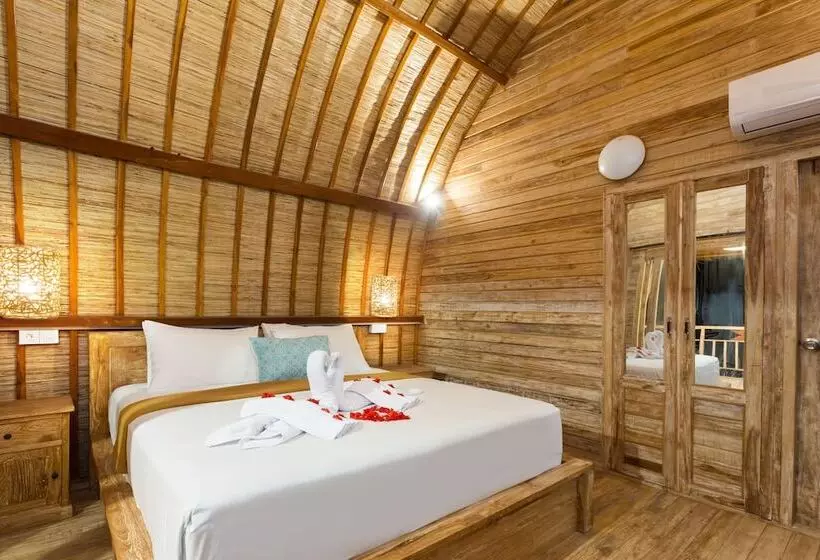 ペンション The Dewi Premier