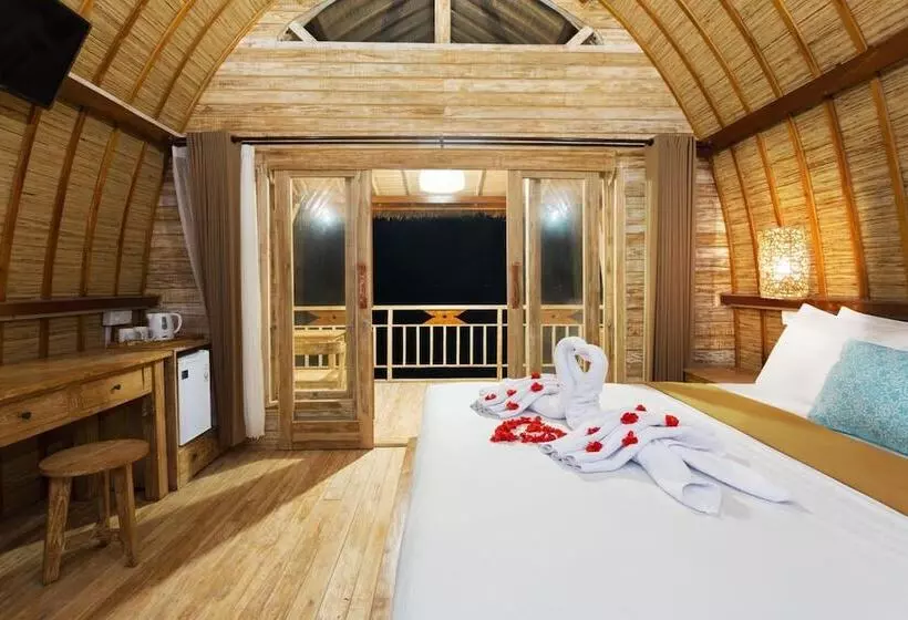 ペンション The Dewi Premier