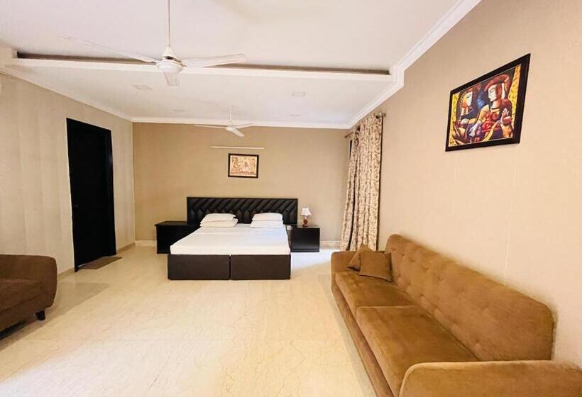 فندق Abode Residency Safdarjung Enclave Near U S Embassy Delhi