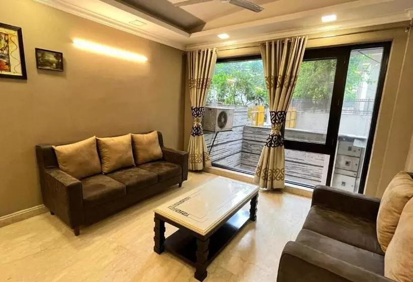 هتل Abode Residency Safdarjung Enclave Near U S Embassy Delhi