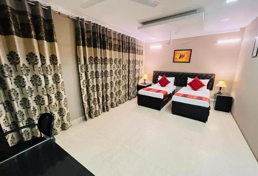 هتل Abode Residency Safdarjung Enclave Near U S Embassy Delhi