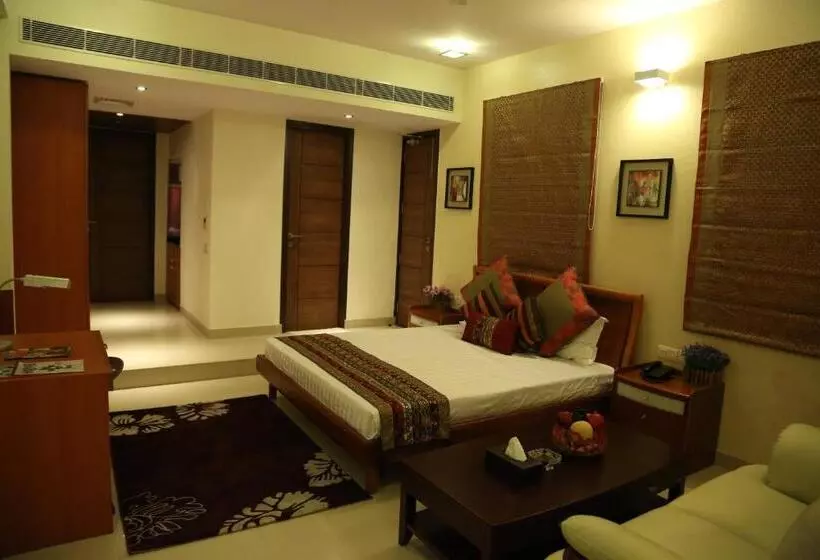 هتل Abode Residency Safdarjung Enclave Near U S Embassy Delhi