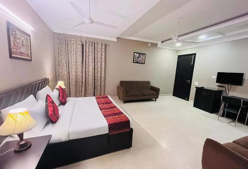 هتل Abode Residency Safdarjung Enclave Near U S Embassy Delhi