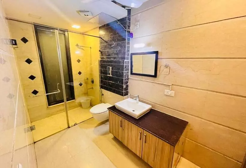 هتل Abode Residency Safdarjung Enclave Near U S Embassy Delhi