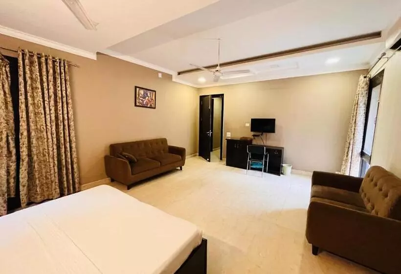 هتل Abode Residency Safdarjung Enclave Near U S Embassy Delhi