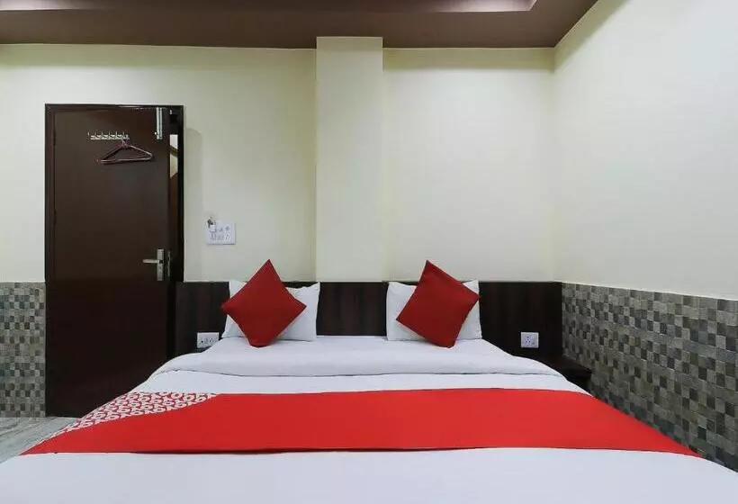 Hotelli Flagship Shiv Ganga Home Stay