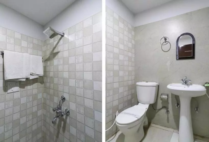 Hotelli Flagship Shiv Ganga Home Stay