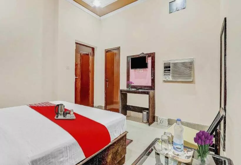 Hotelli Flagship Shiv Ganga Home Stay