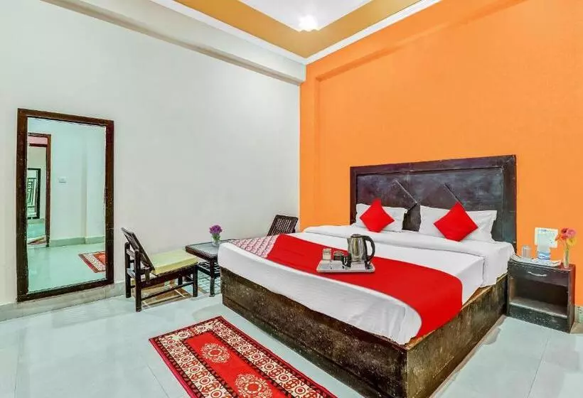 Hotelli Flagship Shiv Ganga Home Stay