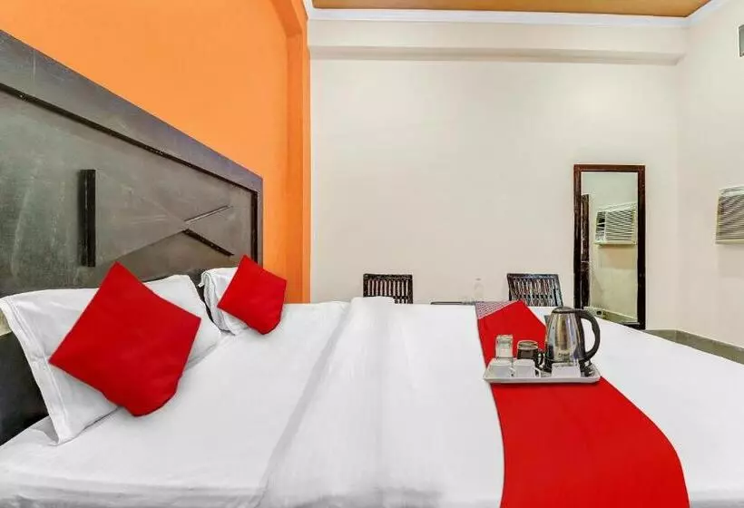 Hotelli Flagship Shiv Ganga Home Stay