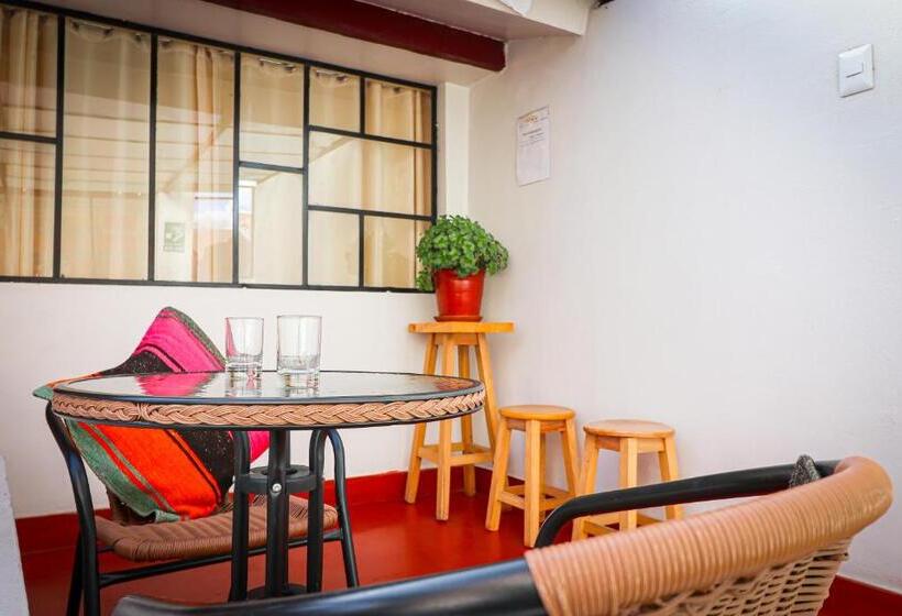 Pensionat Cusco Hawka Pacha Hostal