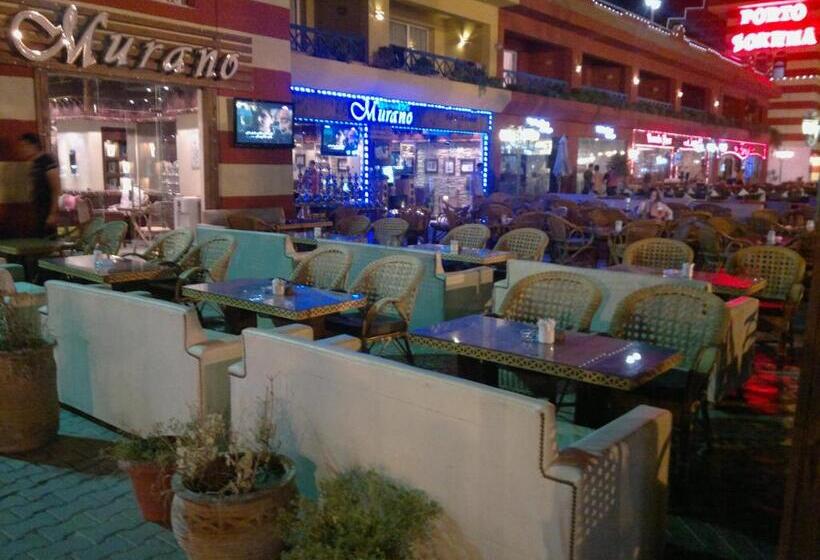 Penthouse In Porto Pyramids Elsokhna Families Only