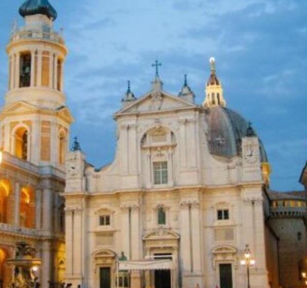 تختخواب و صبحانه La Casa Di Isabella Loreto