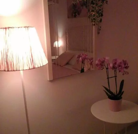 Aamiaismajoitus (B&B) La Casa Di Isabella Loreto